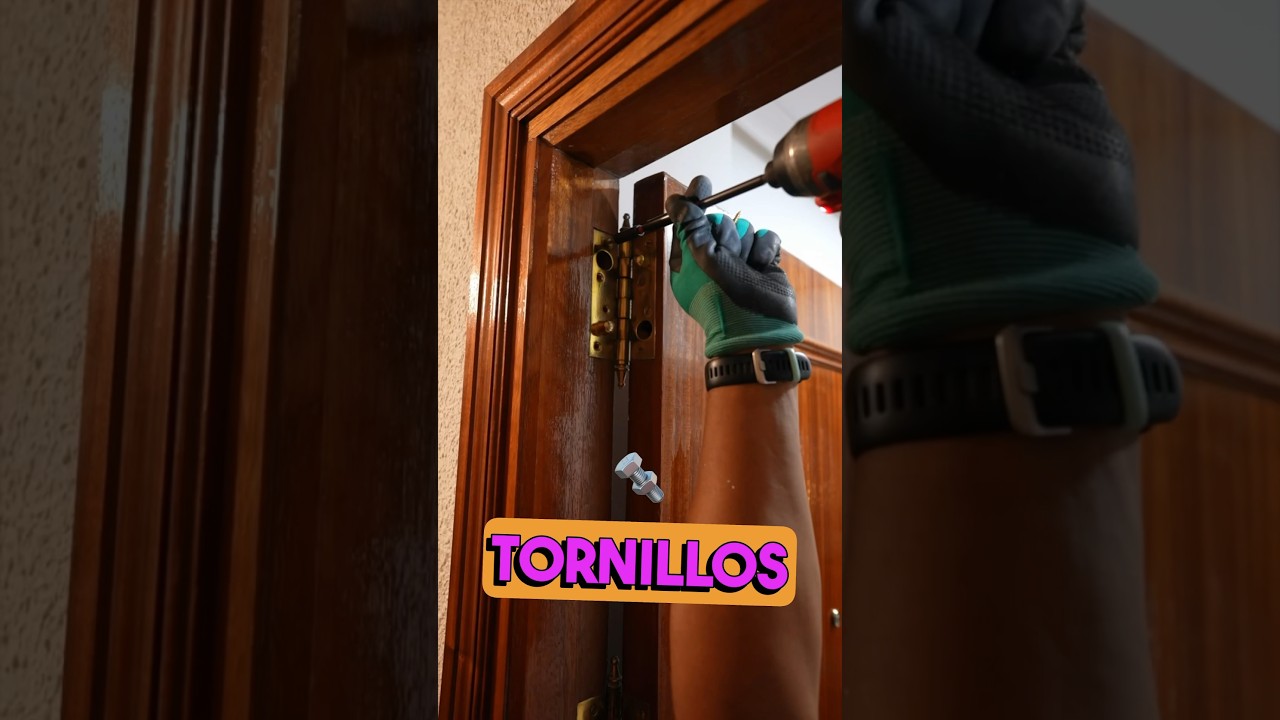 Puerta que no abre tras cambiar las bisagras